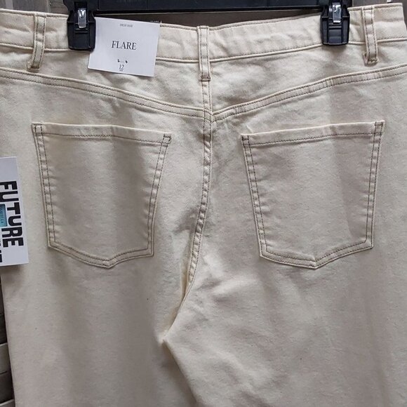 WOMEN'S FLARE LEG DENIM PANT | FUTURE COLLECTIVE | 14 - Picture 7 of 14